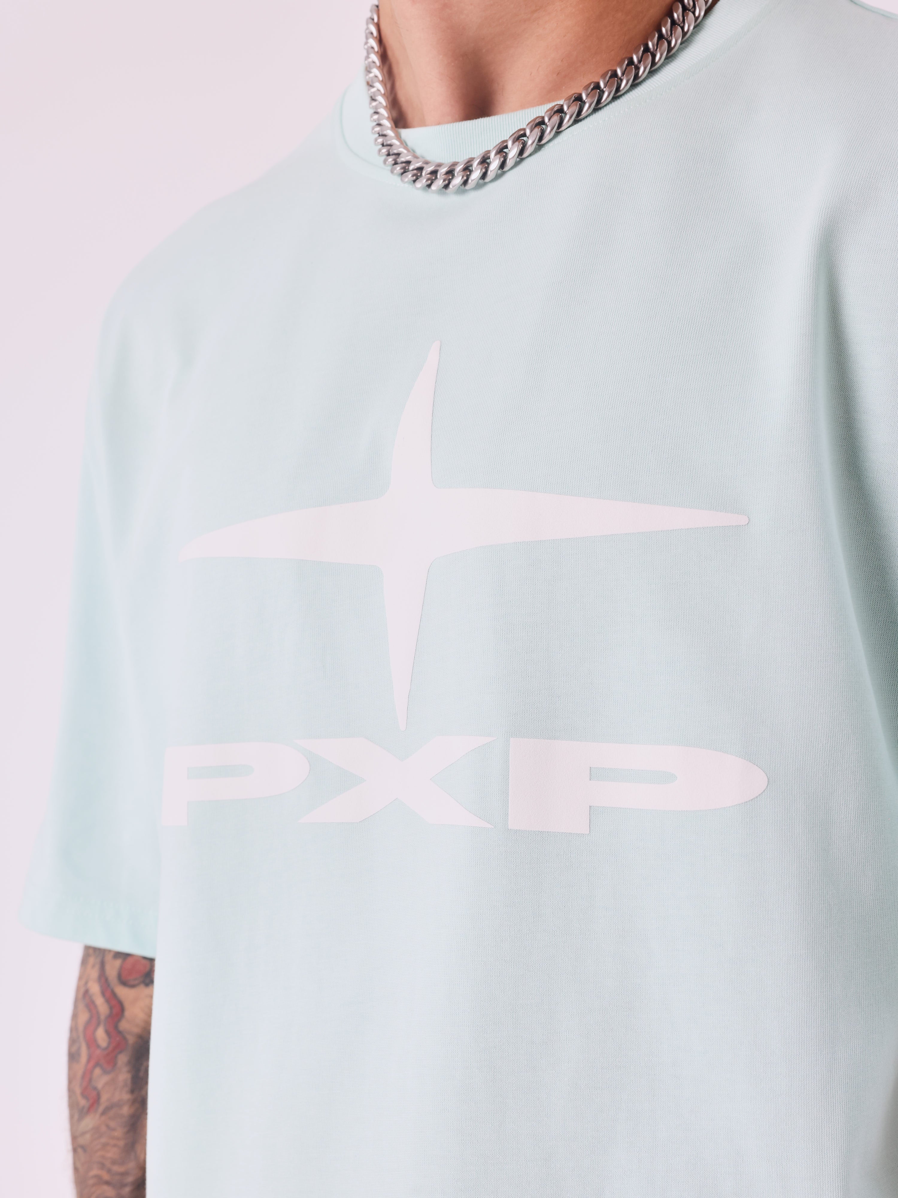Camiseta Essentials